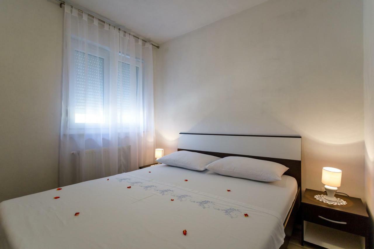 Apartman Dobrila Vrh (Krk) Exterior foto
